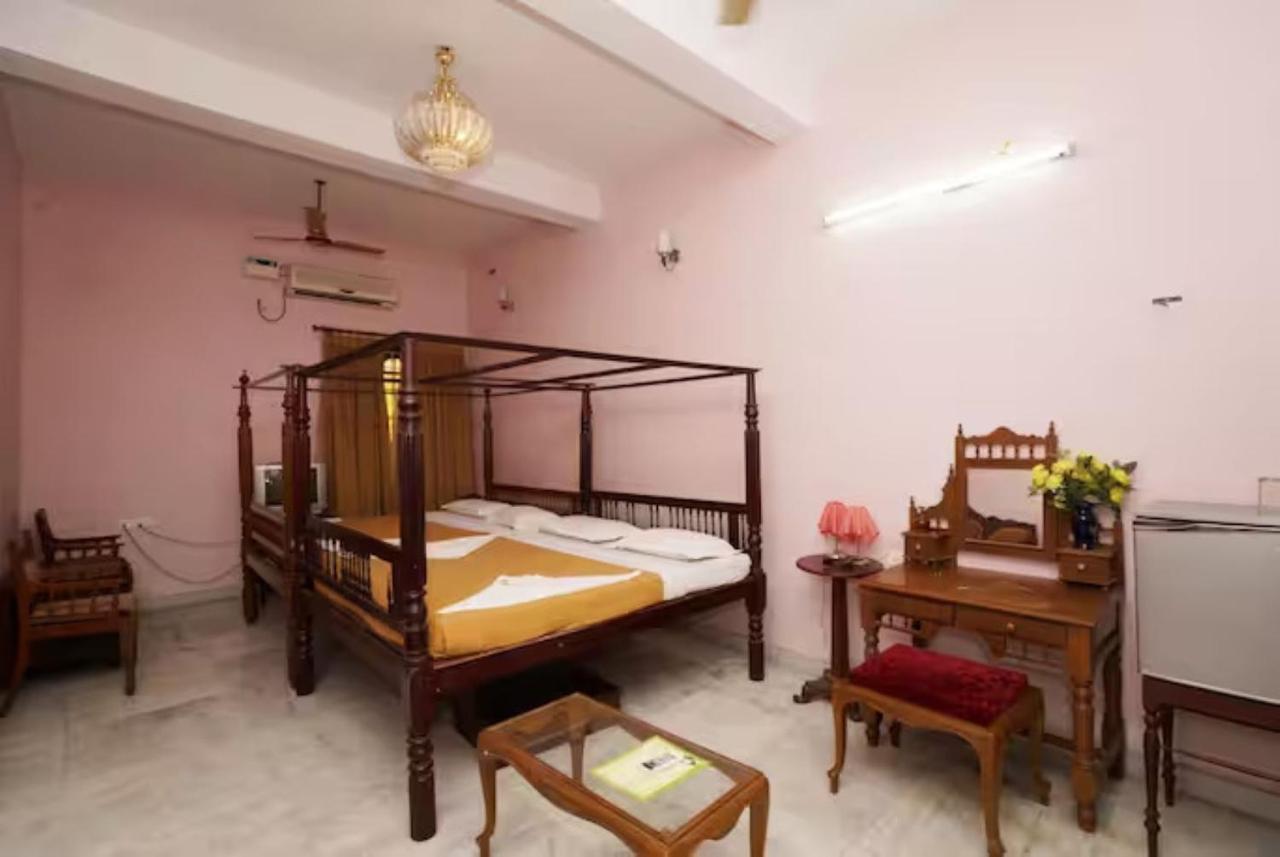 Hotel Soorya Heritage Inn ポンディシェリ エクステリア 写真