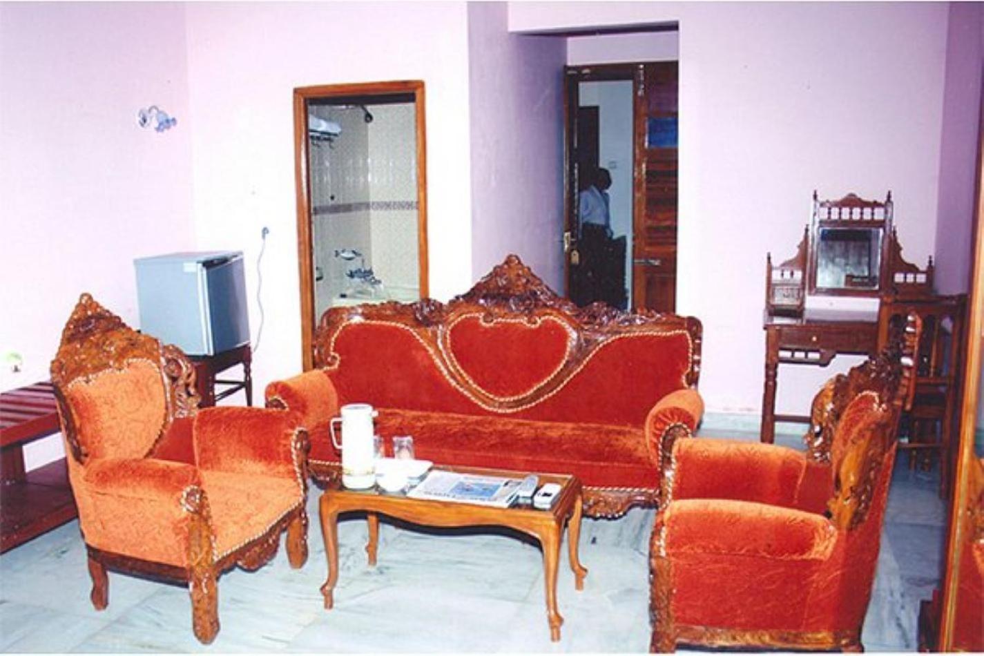 Hotel Soorya Heritage Inn ポンディシェリ エクステリア 写真